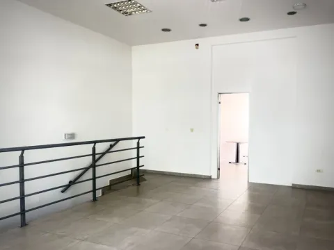 Rent, office space, 100m², Tološka šuma, Podgorica - image 5