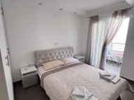 Rent, one bedroom apartment, 63m², Bečići, Budva - image 9