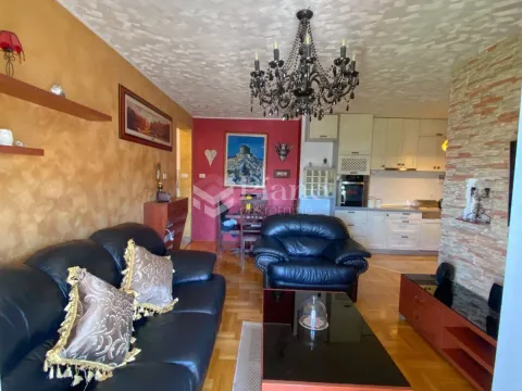 Rent, two bedroom apartment, 55m², Podgorica, Crna Gora - image 6