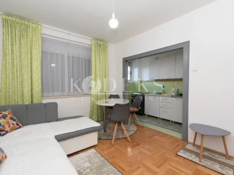 Rent, one bedroom apartment, 46m², Centar, Podgorica - image 11