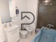 Izdavanje, stan, 330m², Tološi, Podgorica - image 10