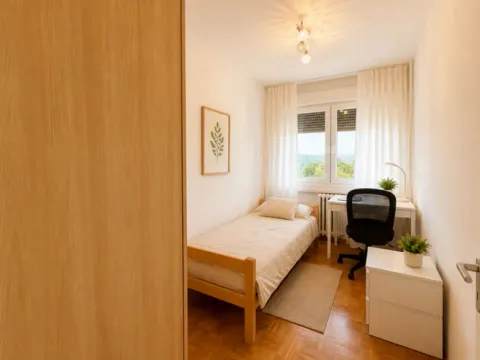 Sale, three bedroom apartment, 76m², Banjica, Voždovac Sve Podlokacije - image 13