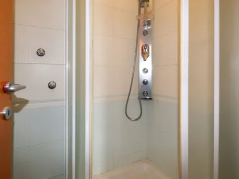 Izdavanje, trosoban stan, 140m², Preko Morače, Podgorica - image 12