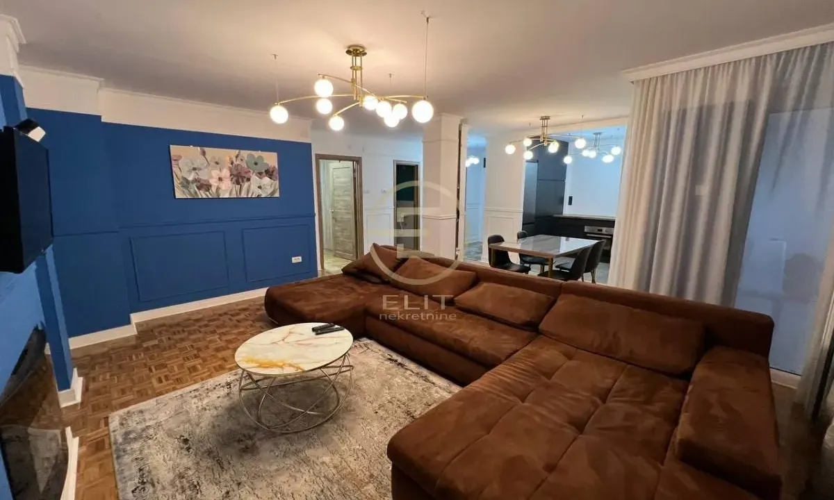 Prodaja, trosoban stan, 96m², Detelinara, Novi Sad Sve Podlokacije