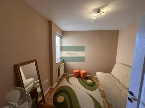Izdavanje, dvosoban stan, 71m², Centar, Kragujevac - image 19