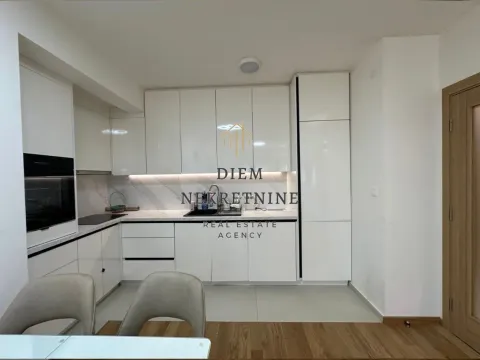 Rent, one bedroom apartment, 46m², City Kvart, Podgorica - image 3