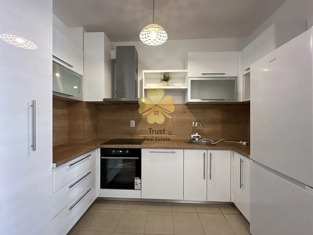 Rent, three bedroom apartment, 105m², Ljubović, Podgorica