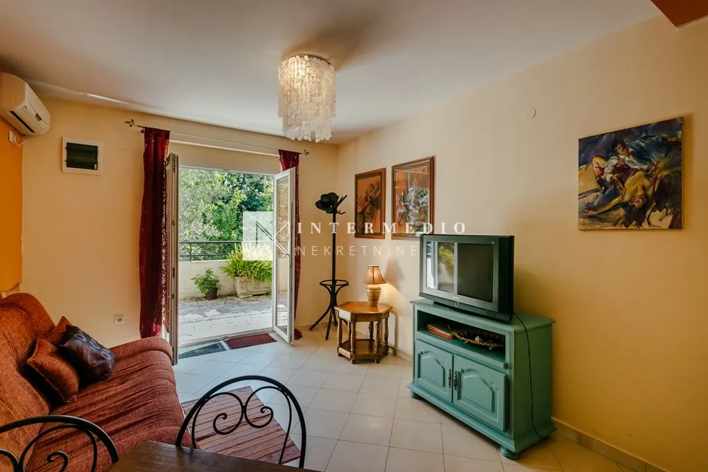 Prodaja, jednosoban stan, 49m², Topla, Herceg Novi