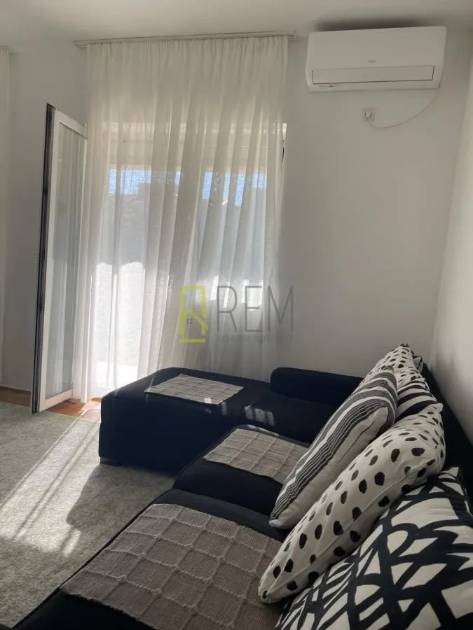 Prodaja, dvosoban stan, 65m², Stari Aerodrom, Podgorica