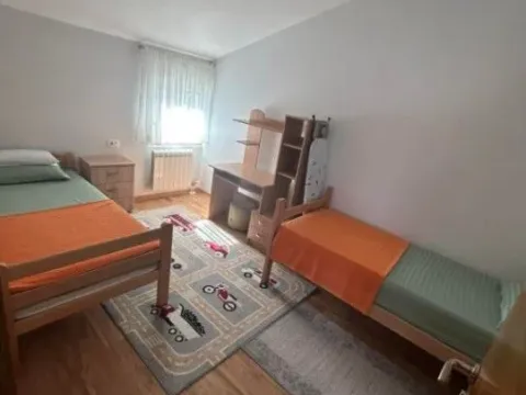 Izdavanje, dvosoban stan, 84m², Zagorič, Podgorica - image 7