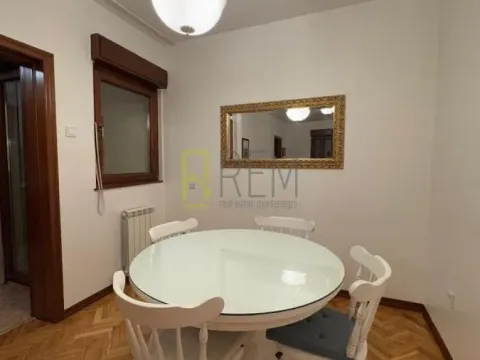 Izdavanje, trosoban stan, 146m², Podgorica, Crna Gora - image 6