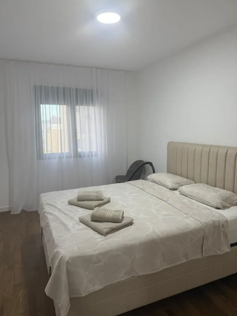 Rent, one bedroom apartment, 50m², Centar, Bar