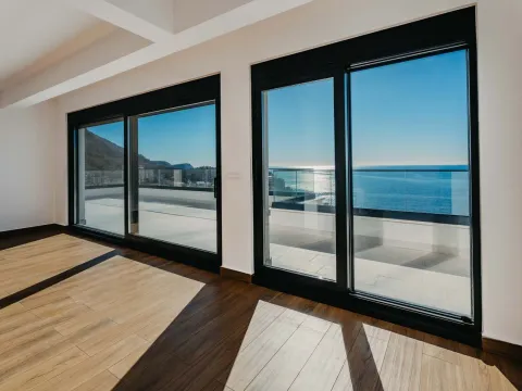 Izdavanje, ugostiteljski objekat, 1600m², Budva, Crna Gora - image 12