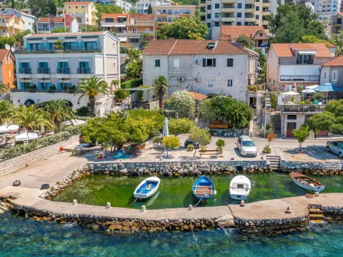 Prodaja, kuća, 400m², Dobrota, Kotor - image 2