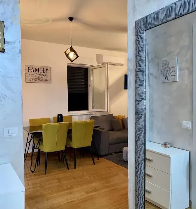 Prodaja, dvosoban stan, 57m², Zvezdara Sve Podlokacije, Beograd