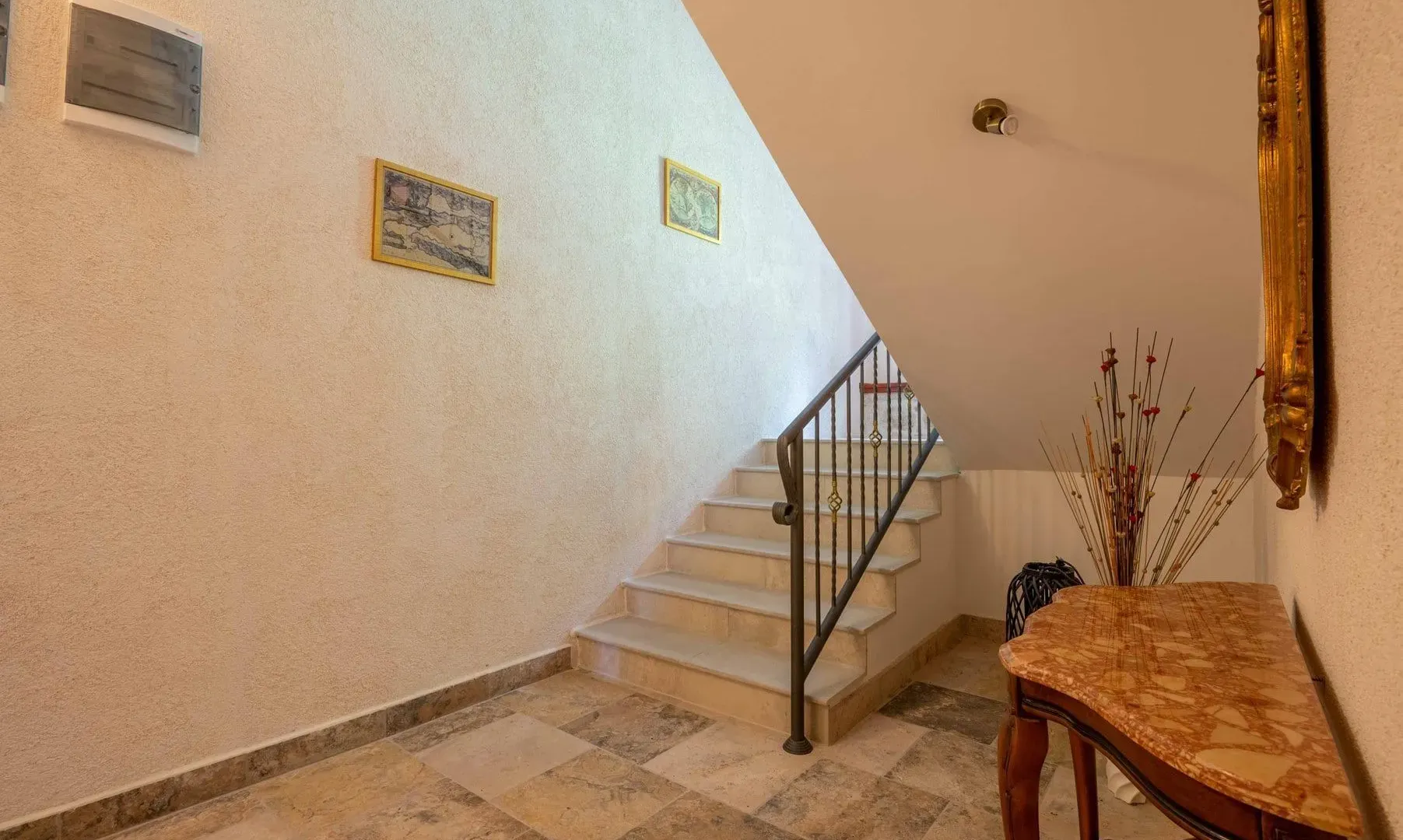 Sale, house, 415m², Dobrota, Kotor