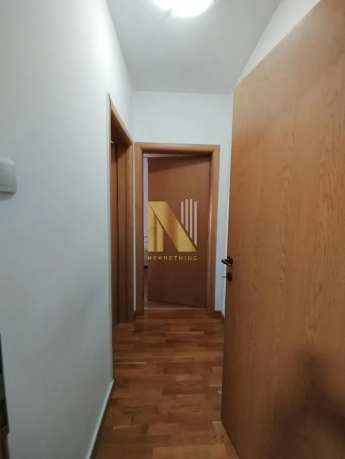 Rent, two bedroom apartment, 38m², Bulevar Oslobodjenja, Novi Sad Sve Podlokacije