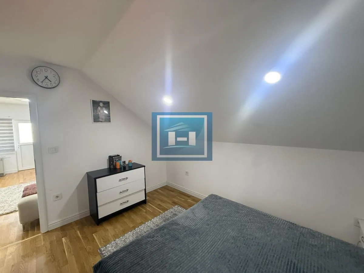 Prodaja, kuća, 200m², Majur, Jagodina