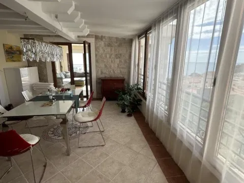 Prodaja, trosoban stan, 366m², Petrovac, Budva - image 6
