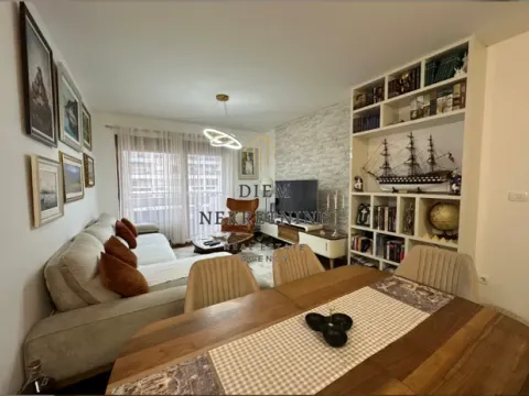 Izdavanje, dvosoban stan, 69m², Master Kvart, Podgorica - image 15