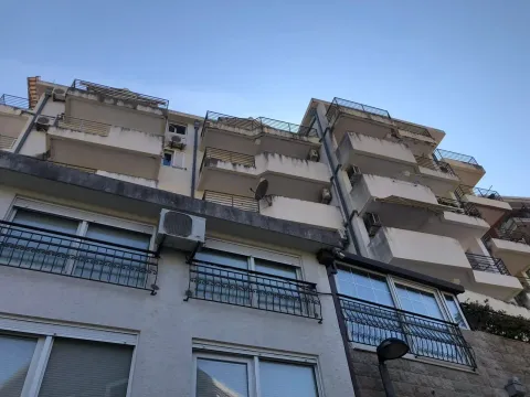 Prodaja, jednosoban stan, 46m², Komoševina, Budva - image 2