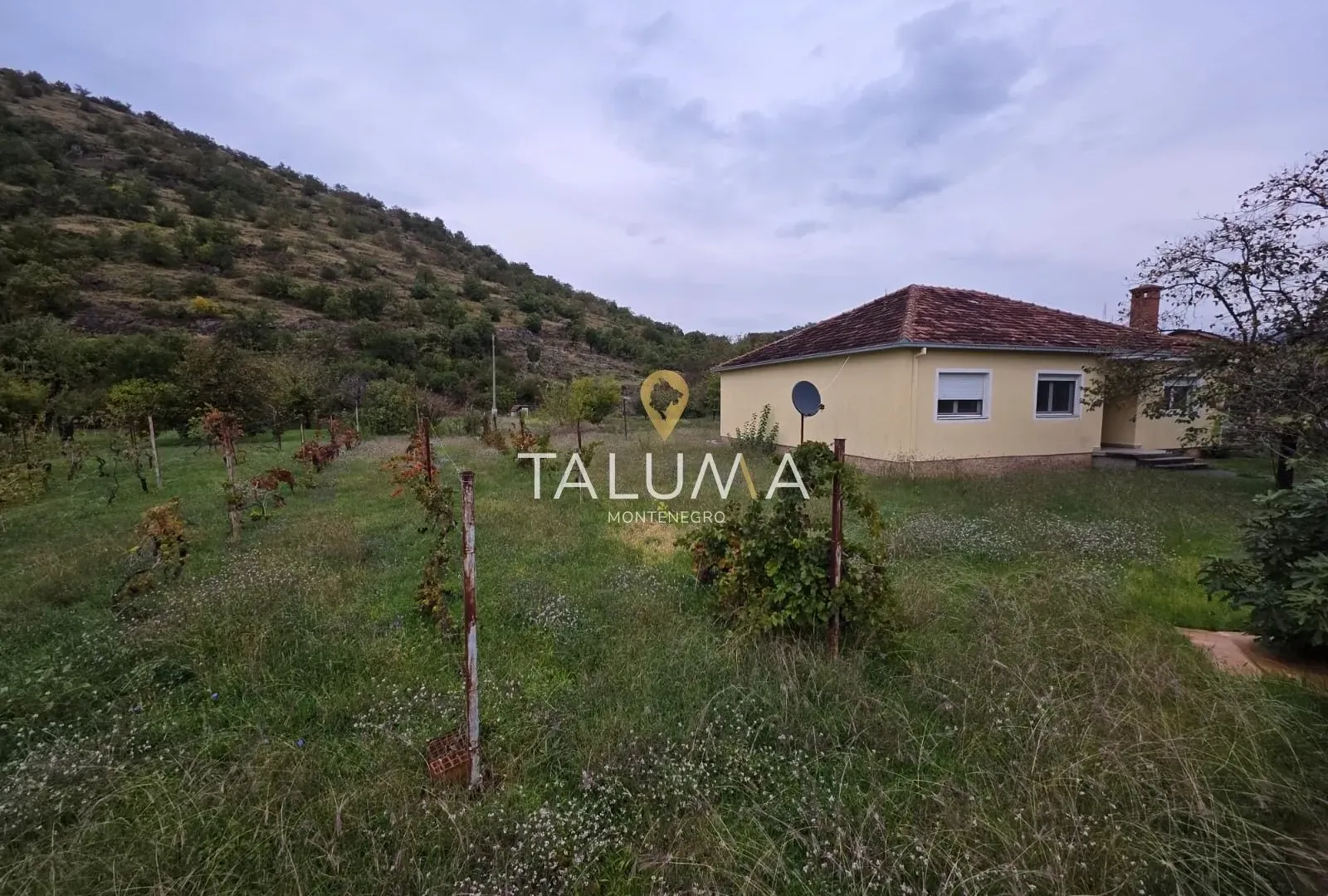 Prodaja, kuća, 144m², Rogami, Podgorica