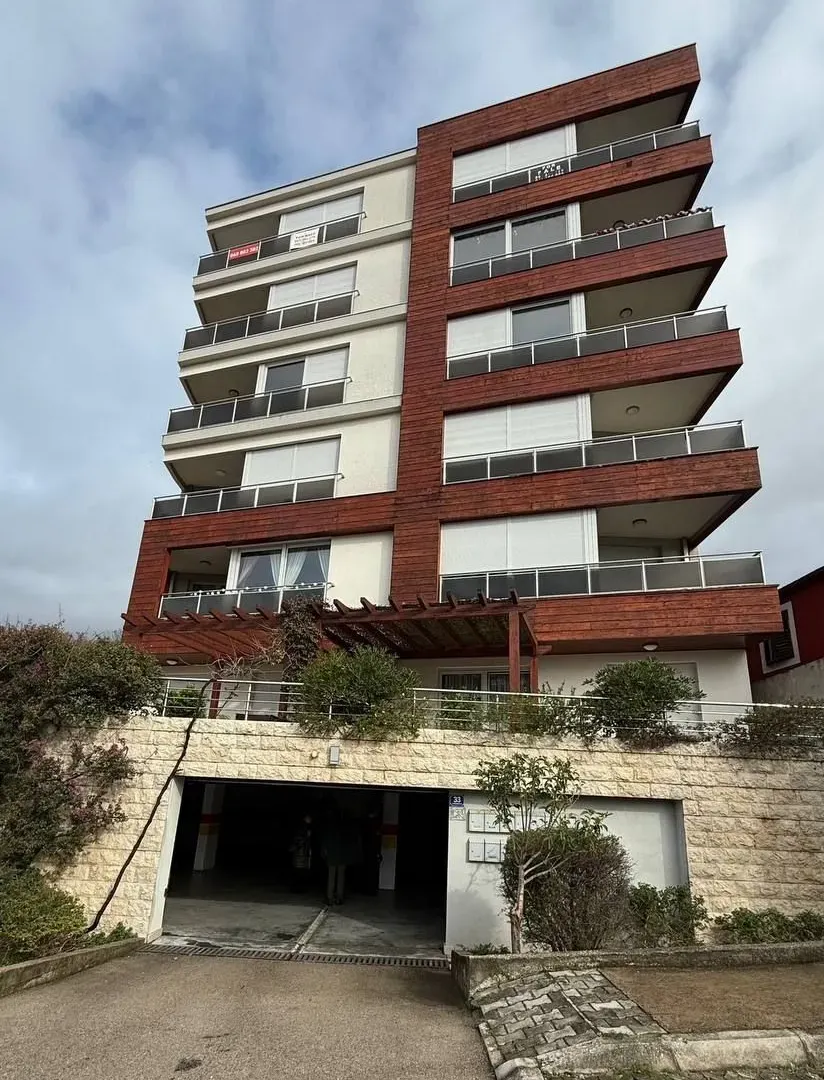 Sale, two bedroom apartment, 95m², Bečići, Budva