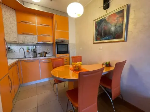 Izdavanje, dvosoban stan, 68m², City Kvart, Podgorica - image 3