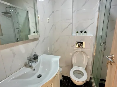 Sale, two bedroom apartment, 60m², Bečići, Budva - image 8