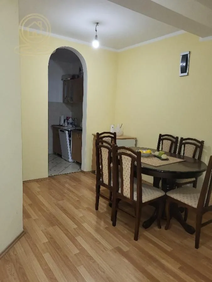 Izdavanje, trosoban stan, 82m², Podbara, Novi Sad Sve Podlokacije