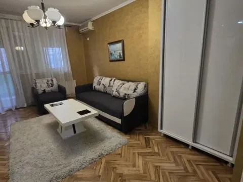Rent, two bedroom apartment, 60m², Grbavica, Novi Sad Sve Podlokacije - image 3