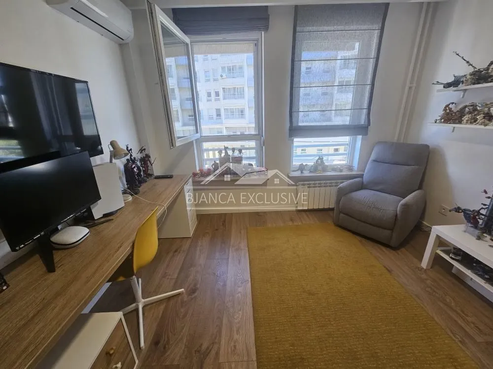 Prodaja, stan, 169m², Belvil, Beograd