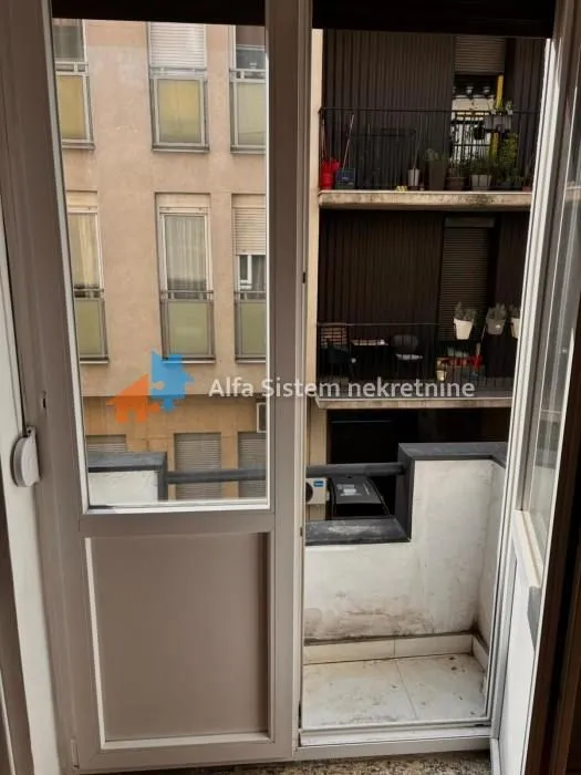 Izdavanje, stan, 74m², Lion, Zvezdara Sve Podlokacije