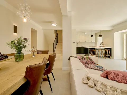 Izdavanje, kuća, 200m², Dobrota, Kotor - image 6