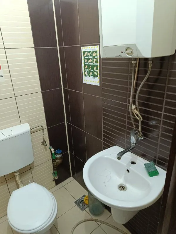 Sale, office space, 21m², Centar, Kragujevac