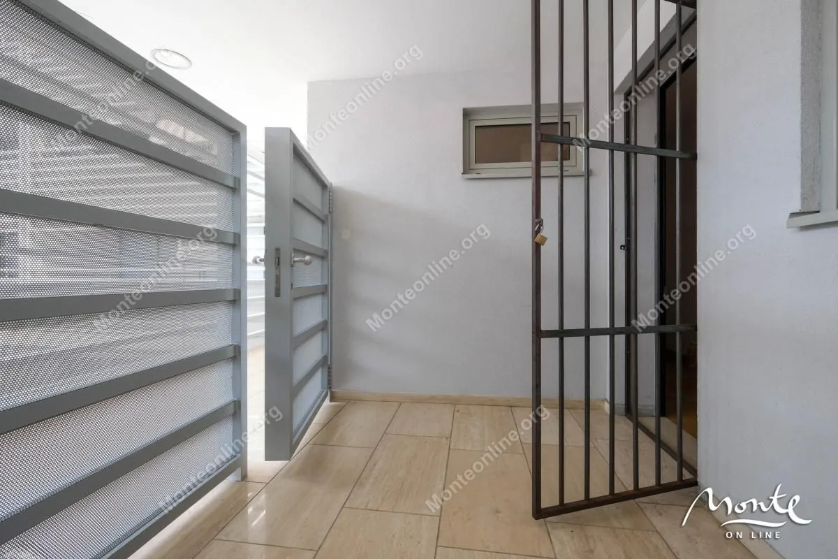 Sale, two bedroom apartment, 85m², Budva, Crna Gora