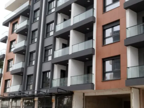 Prodaja, jednosoban stan, 45m², Bar, Crna Gora - image 1