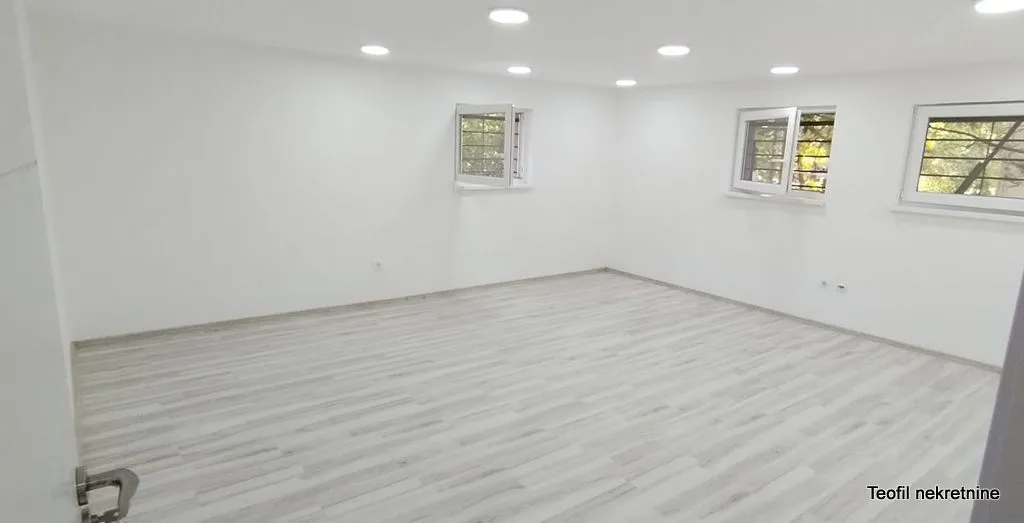 Prodaja, jednosoban stan, 42m², Karaburma, Palilula Sve Podlokacije