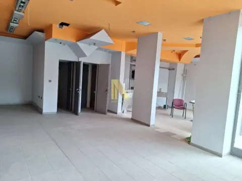 Rent, office space, 66m², Novo naselje, Novi Sad - image 8