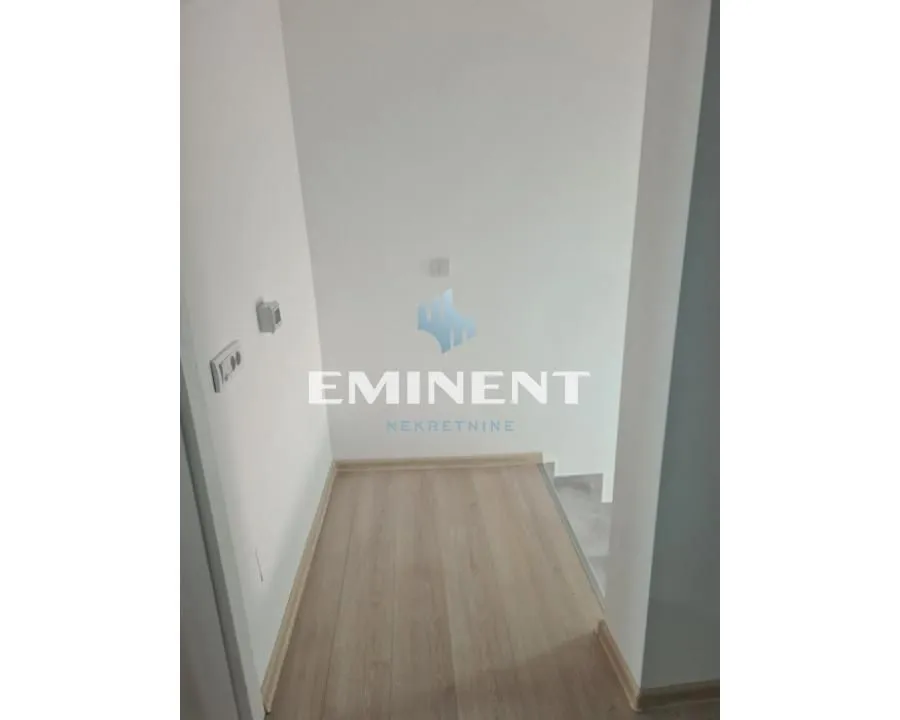 Izdavanje, kuća, 221m², Stari Grad, Beograd
