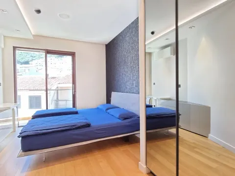 Sale, two bedroom apartment, 107m², Budva, Crna Gora - image 4