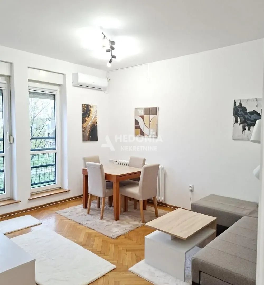 Rent, two bedroom apartment, 40m², Novi Beograd Sve Podlokacije, Beograd