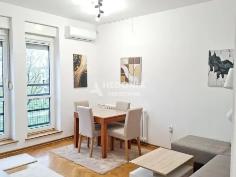 Rent, two bedroom apartment, 40m², Novi Beograd Sve Podlokacije, Beograd - image 1