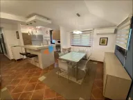 Izdavanje, trosoban stan, 85m², Voždovac Sve Podlokacije, Beograd - image 1