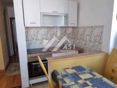 Izdavanje, jednosoban stan, 35m², Nova Detelinara, Novi Sad Sve Podlokacije - image 3