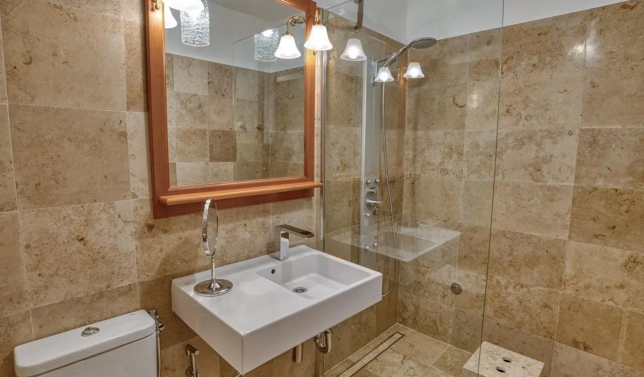 Prodaja, dvosoban stan, 90m², Gorica C, Podgorica