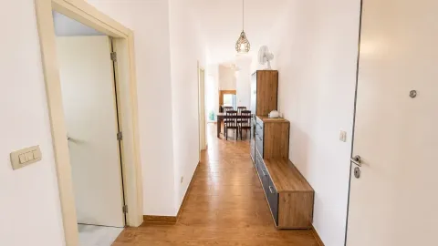 Prodaja, dvosoban stan, 72m², Bečići, Budva - image 8