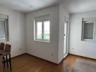 Izdavanje, dvosoban stan, 70m², Zabjelo, Podgorica - image 2