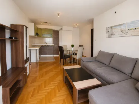 Prodaja, dvosoban stan, 56m², 1 maj, Podgorica - image 3