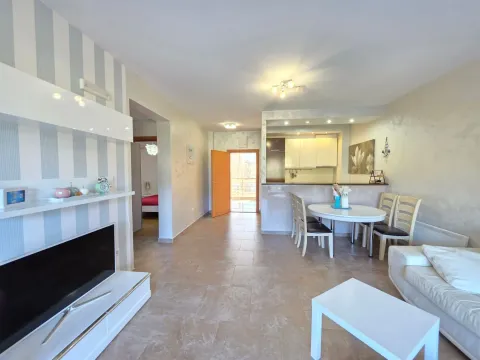 Prodaja, dvosoban stan, 68m², Bečići, Budva - image 16